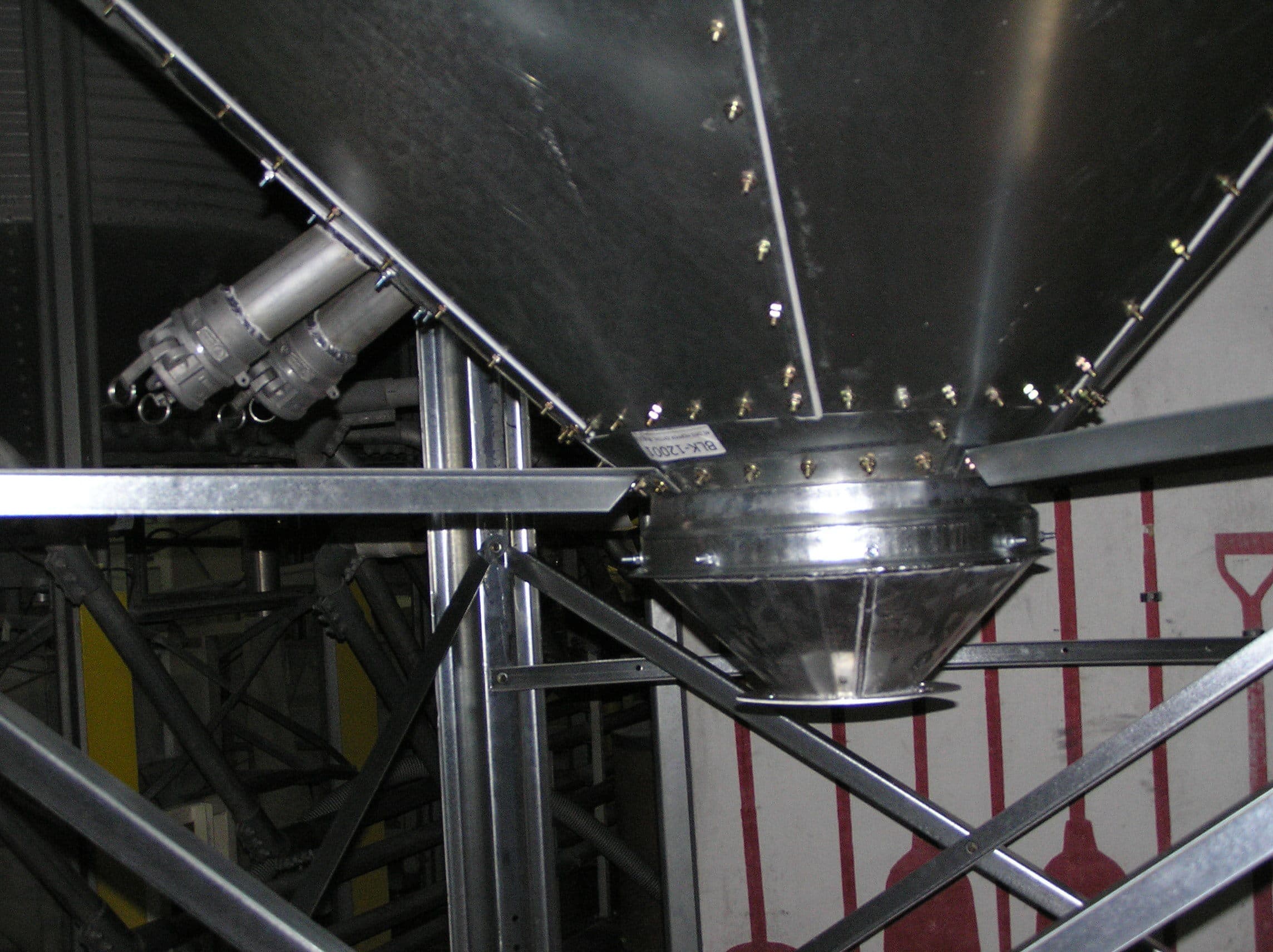 Advanced Composites 006